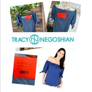 NWT Tracy Negoshian Off Shoulder Balloon sleeve